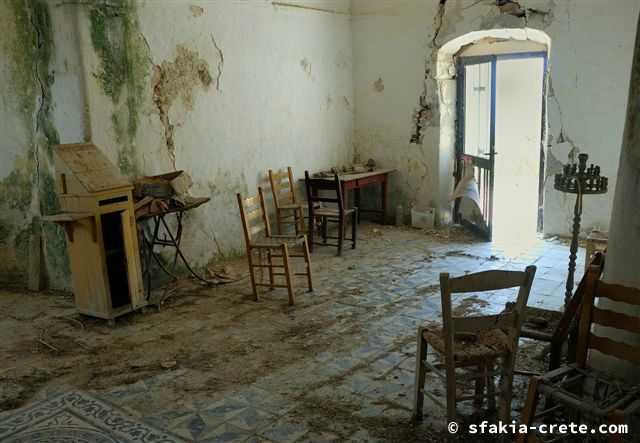 Photo report of a trip around Sfakia, September - October 2007